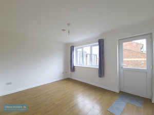 Sitting Room- click for photo gallery